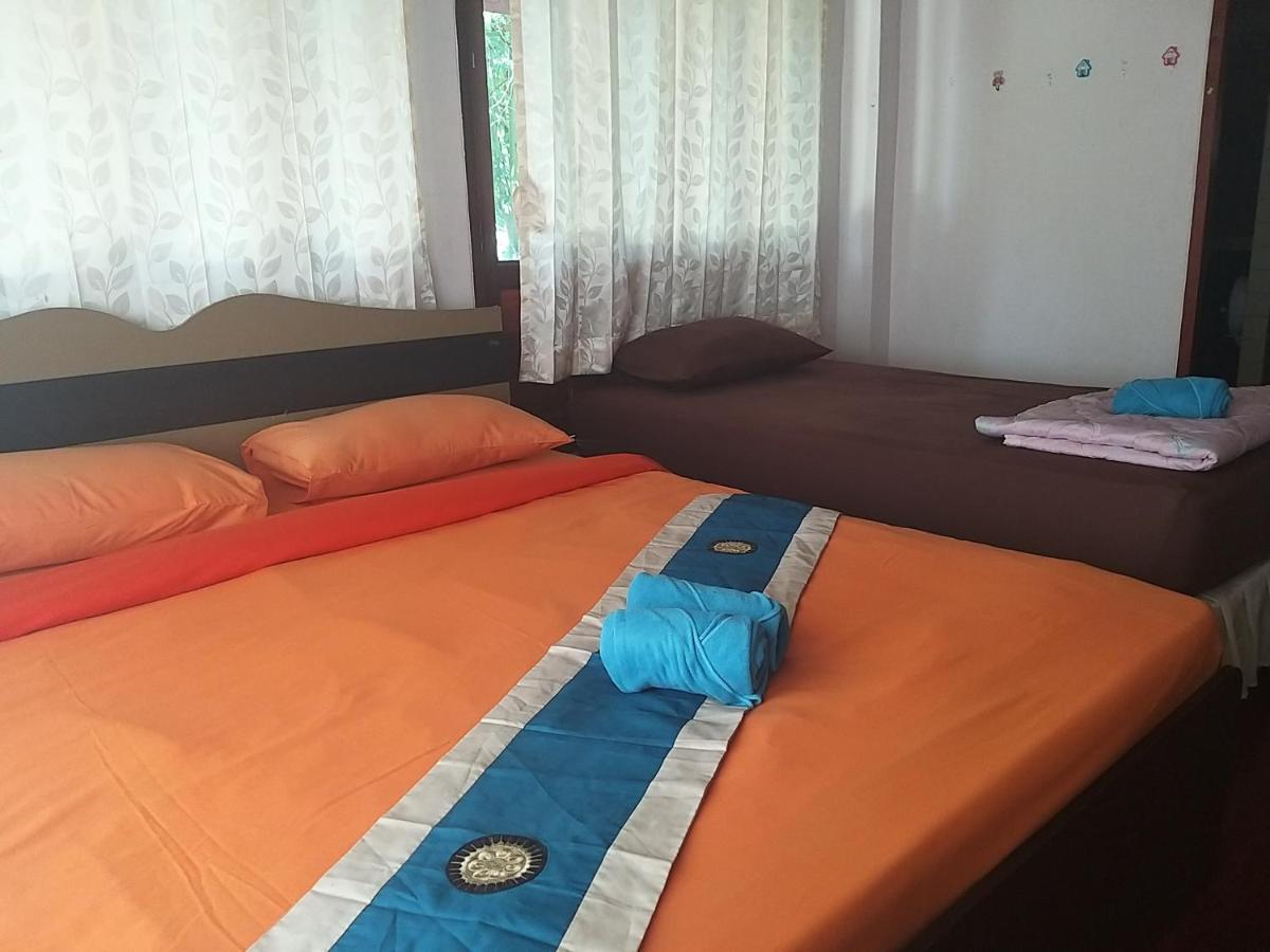 The Corner Transit Hostel Κο Σαμούι Εξωτερικό φωτογραφία